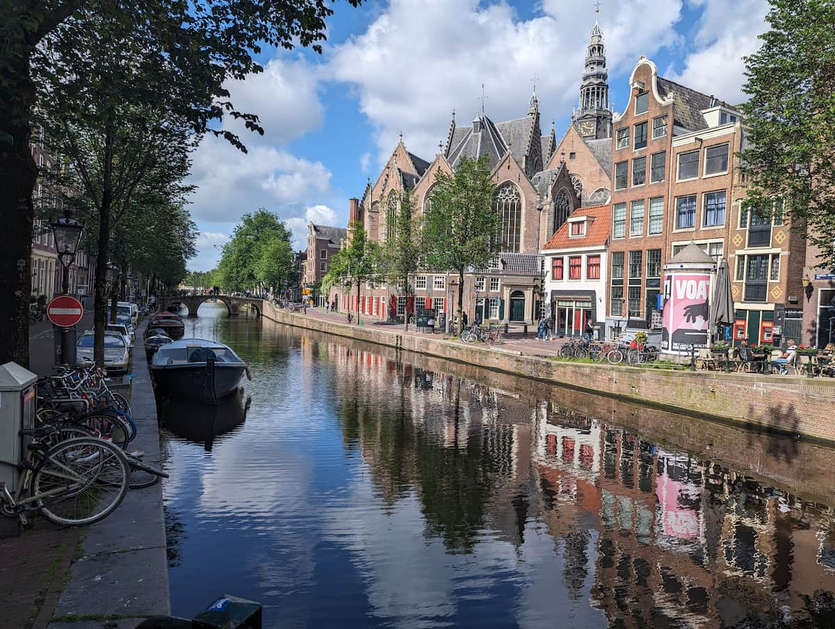 A canal with buildings lining the side of it